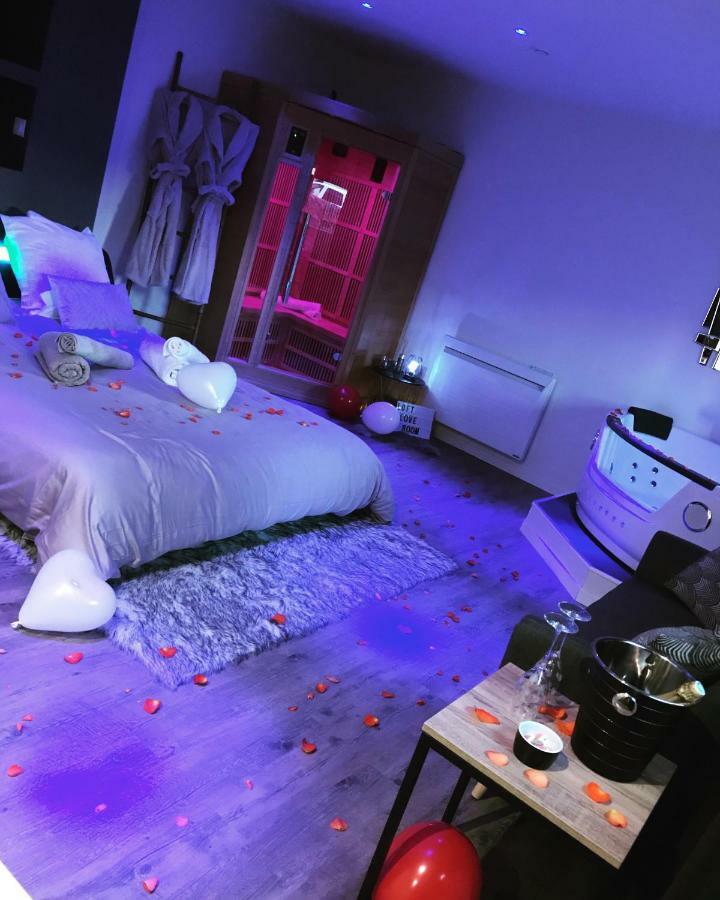 Sweet Love Romantique By Locationslepuyenvelay Le Puy-en-Velay Exterior photo